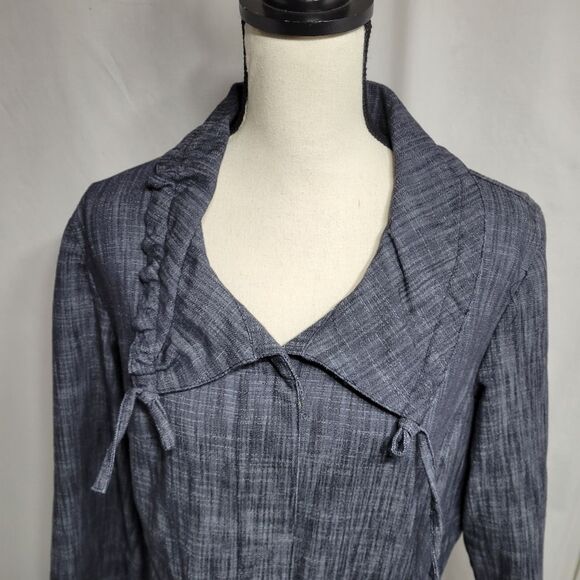 JM collection denim collared button, pockets blazer jacket size 12P UNIQUE - Picture 2 of 6